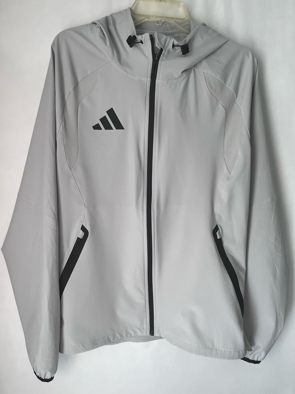 Adidas Light Grey Toro Travel Wondbreaker Jacket Hoodie Size Medium Slim Fit